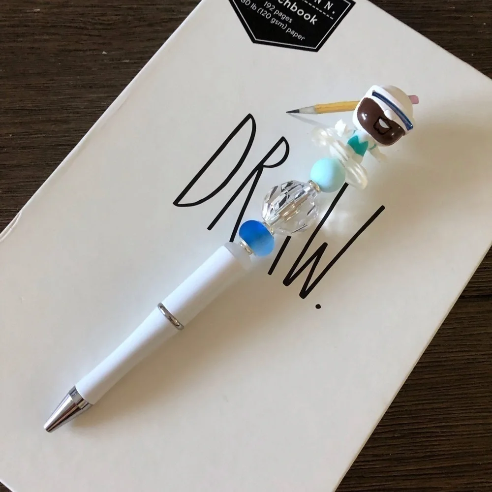 Disney Doorables: The Incredibles: Frozone handmade beaded pen
